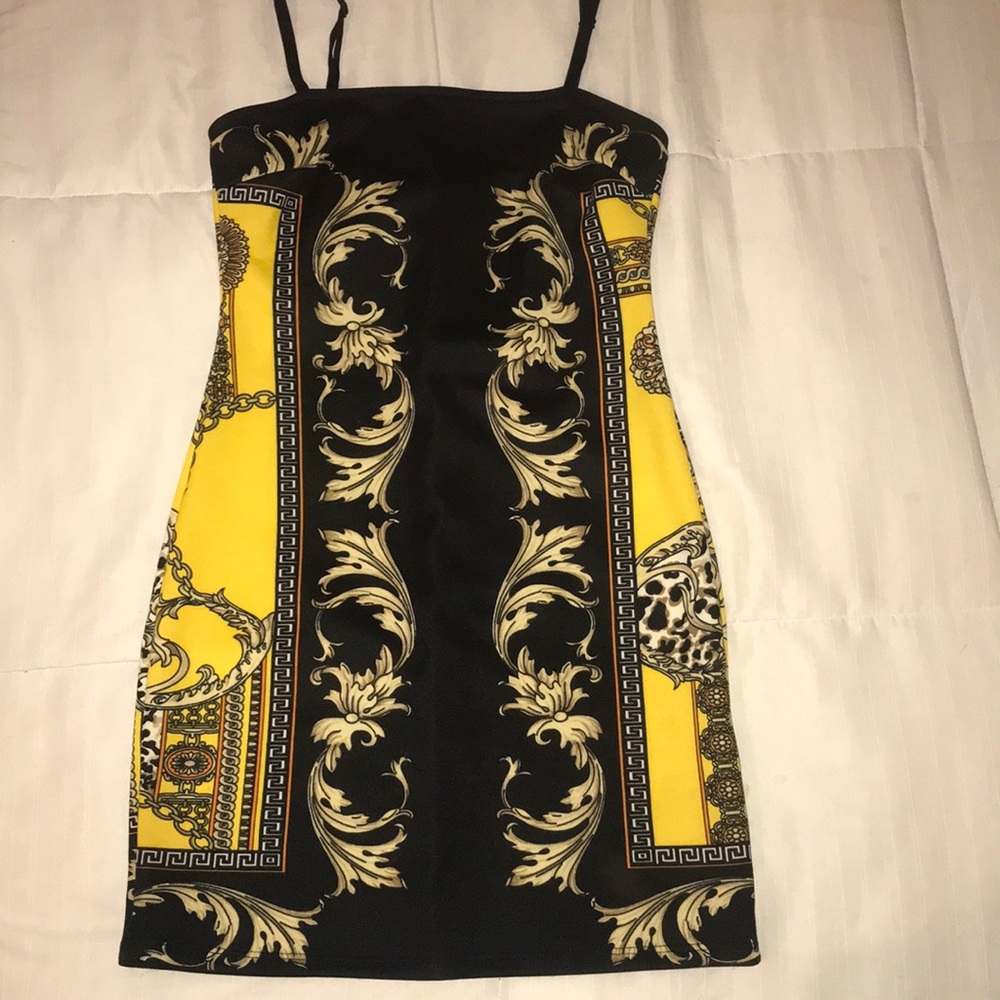 Gold and Black dress fitted dress
